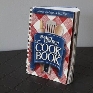 Better Homes and Gardens Cookbook